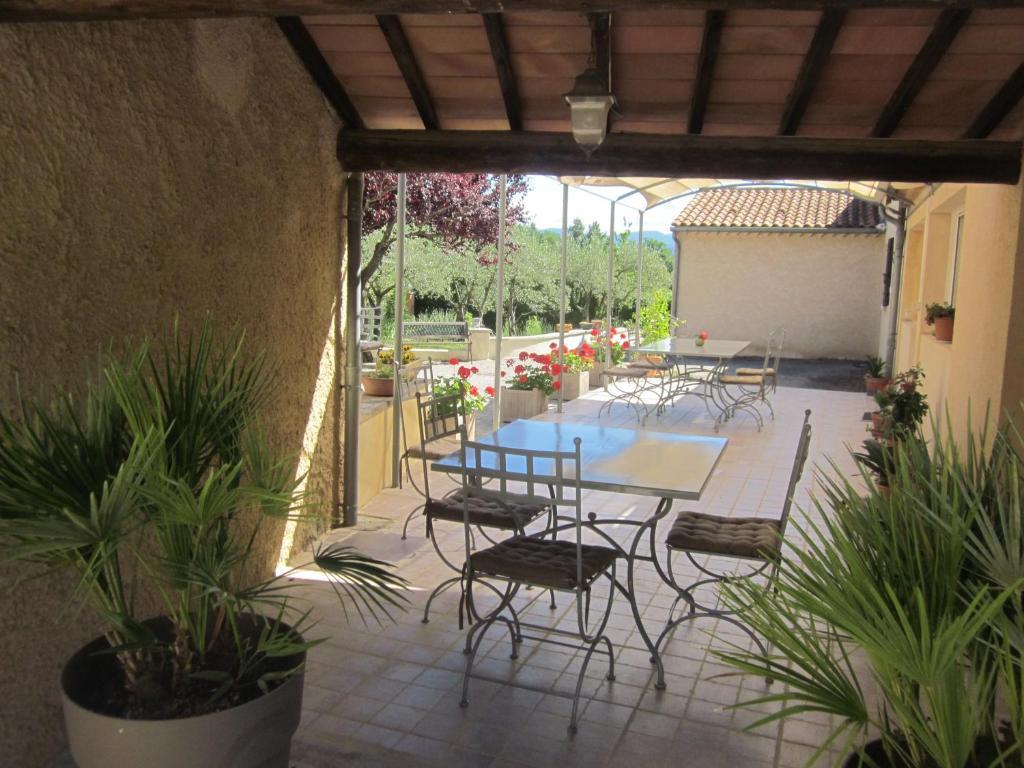 Les Verveines De Vaison Quarto foto